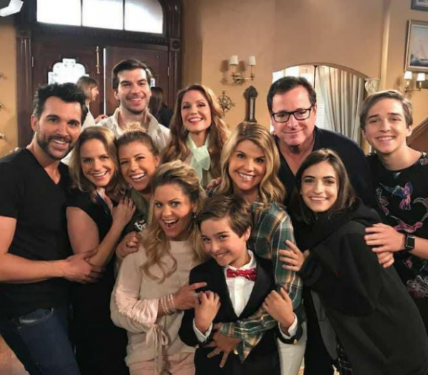 喜劇演員鮑勃&CenterDot;薩蓋特去世，享年65歲，頭部多處外傷 確診新冠肺炎