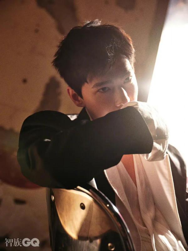 智族GQ2021封面集:張藝興、王一博、楊冪、楊洋、王俊凱、鄧倫… 智族GQ2021封面集:張藝興、王一博、楊冪、楊洋、王俊凱、鄧倫…