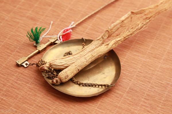 人參、三七、西洋參三味中藥,有哪些功效和優勢?哪種最適合您? 人參、三七、西洋參三味中藥,有哪些功效和優勢?哪種最適合您?