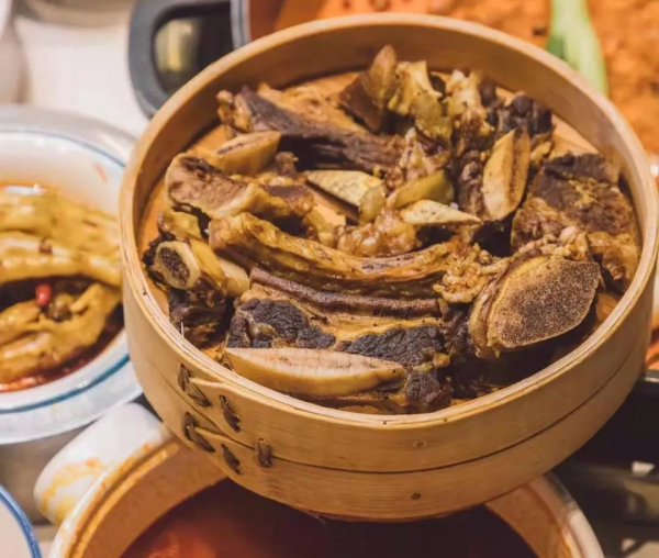 國潮風當道，“火鍋+牛排”悄悄火了