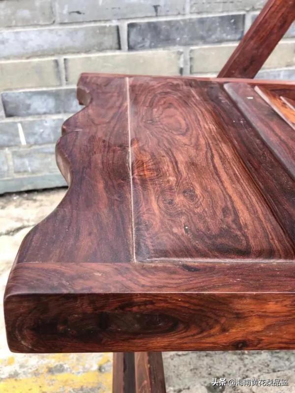 海黃大彎扶手躺椅一對 老包漿整料 用料厚實 超大款坐板