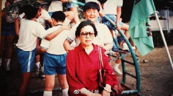 5位國民度極高的明星如何跌下&OpenCurlyDoubleQuote;神壇&rdquo;？各有各的&OpenCurlyDoubleQuote;作&rdquo;法