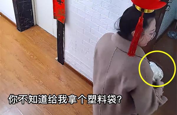 女子婚後回孃家蹭飯,被父母“關門送客”,網友卻表示很羨慕 女子婚後回孃家蹭飯,被父母“關門送客”,網友卻表示很羨慕