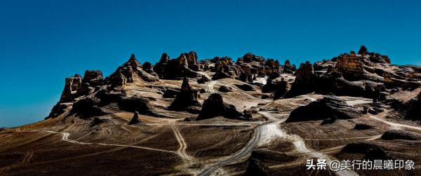 西部自駕三十三天（十七）——俄博梁觀雅丹地貌，賞硫磺鹽湖
