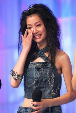 惜敗何潔無緣全國賽,喪女又離婚,超女馮家妹到底有多不走運? 惜敗何潔無緣全國賽,喪女又離婚,超女馮家妹到底有多不走運?