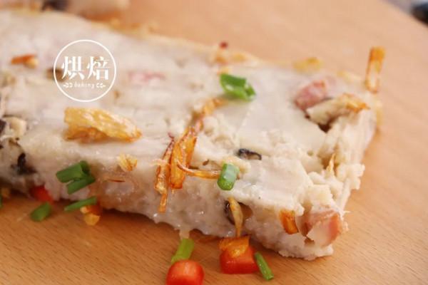 五香芋頭糕 鹹香軟糯 不用去茶樓 料足量多 一家六口不到20元 五香芋頭糕 鹹香軟糯 不用去茶樓 料足量多 一家六口不到20元