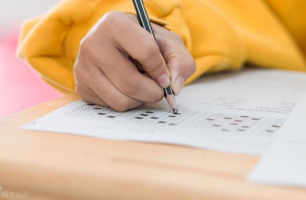 父親親手將女兒培養成“神童”,不想女兒卻恨了自己一輩子 父親親手將女兒培養成“神童”,不想女兒卻恨了自己一輩子