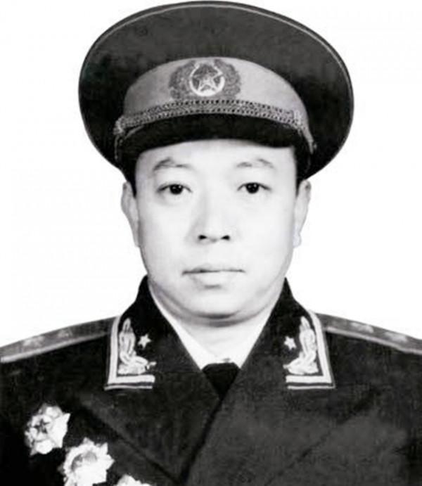 作為解放軍中的佼佼者，舉世聞名的三楊、三梁、三陳分別都是誰？