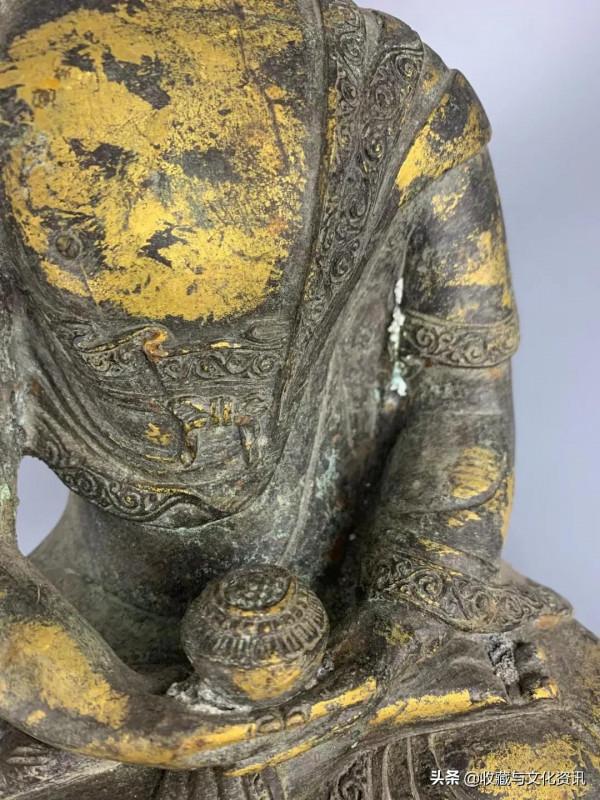 清代銅鎏金觀音像鑑賞