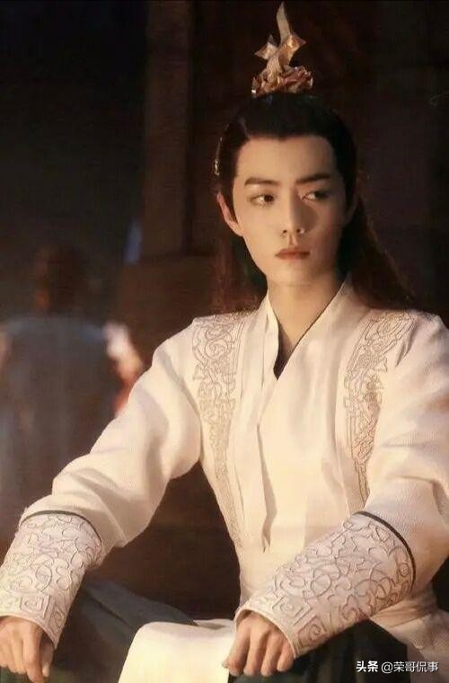 古裝上“驚為天人”的男演員，我只服這4位！一出場就讓人驚豔