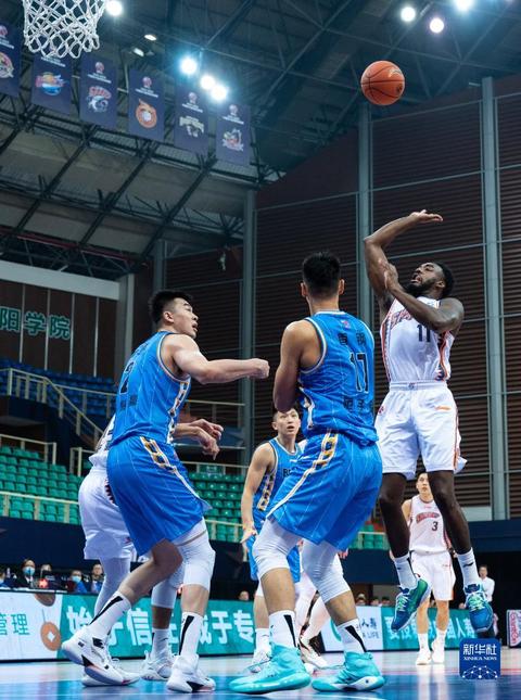 CBA第一階段：上海久事勝北京首鋼