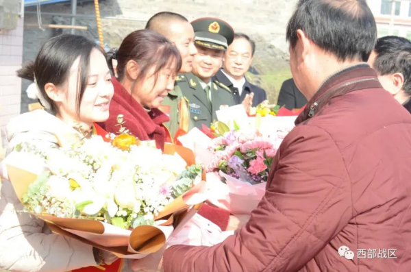 彭順平，一等功！他的家秒變“追星”現場