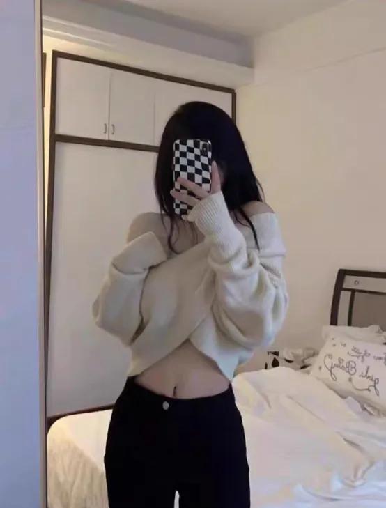 女生元旦炸街必備衣服推薦 女生元旦炸街必備衣服推薦