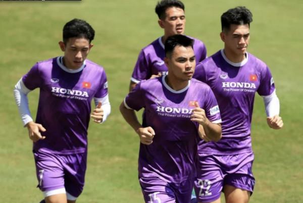 越南副隊長:中國沒有袋鼠和沙特那麼受重視,不過還是別輕敵 越南副隊長:中國沒有袋鼠和沙特那麼受重視,不過還是別輕敵