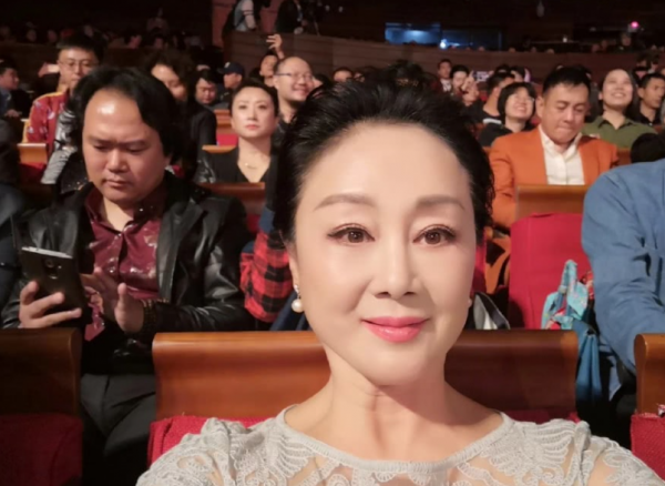 情史“乾淨”的10位女星，孫莉黃磊師生戀，鮑蕾陸毅相伴25年