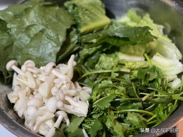 很四川！水煮肉片原來這麼簡單，麻辣味十足，色香味俱全