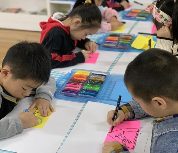 安全教育 | 童心繪標誌,安全記心間 安全教育 | 童心繪標誌,安全記心間