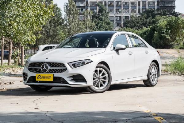 20多萬入手賓士A200L,只因三叉星徽的誘惑太大 20多萬入手賓士A200L,只因三叉星徽的誘惑太大