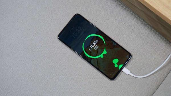 又一款華為新機曝光，鴻蒙OS3.0+100W快充，起售價不到3000元