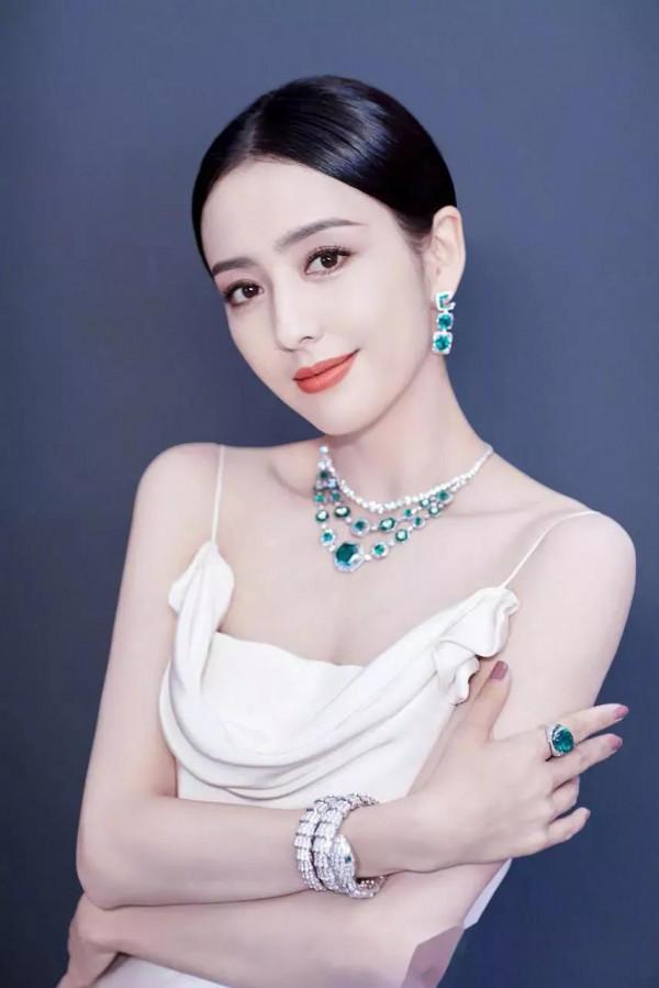 美豔絕倫佟麗婭 美豔絕倫佟麗婭