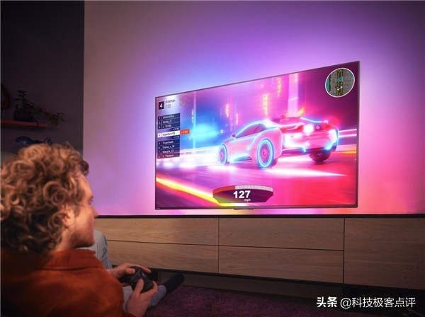 電視還能這麼玩？飛利浦環景光9066系列開啟客廳遊戲新Fun式