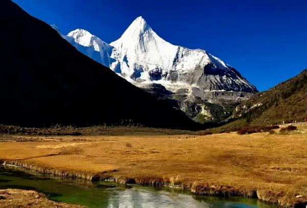 9月,這10個地方藏著中國最美景色!千萬別錯過了 9月,這10個地方藏著中國最美景色!千萬別錯過了