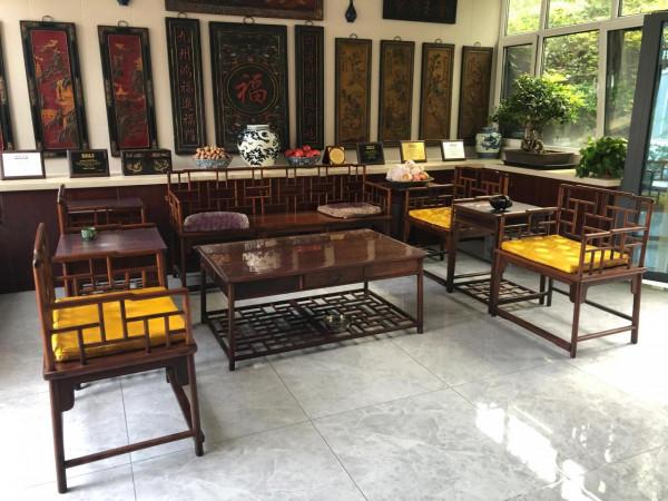 打理700多件！明清黃花梨傢俱藏品