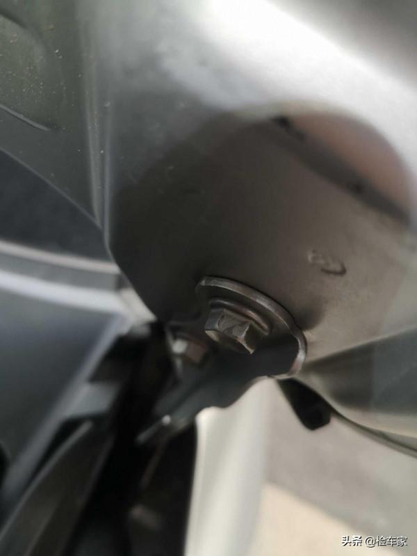 11款豐田RAV4要價8萬塊，商家處事周全卻被拉黑，買主：他不懂車