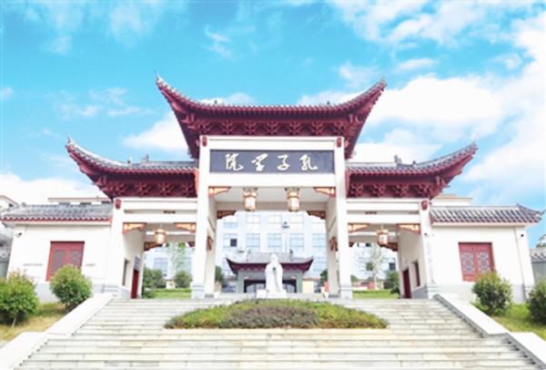 李顯龍：瀕危的亞洲世紀，危險的美中對抗