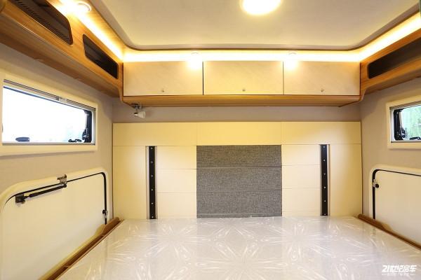 卓美亞兩款新車首發!全新開拓者H500-Ⅰ平頭輕卡房車備受關注 卓美亞兩款新車首發!全新開拓者H500-Ⅰ平頭輕卡房車備受關注