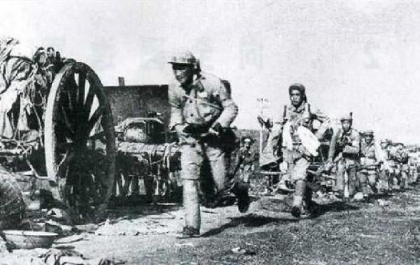 王近山職務越來越低,葬禮規格難倒眾人,鄧小平:按大軍區辦理 王近山職務越來越低,葬禮規格難倒眾人,鄧小平:按大軍區辦理