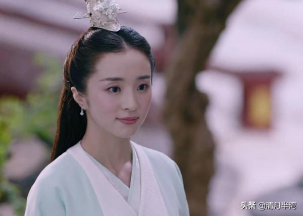 4位沒有主角臉的女演員，演女主被女配搶盡風頭，自己彷彿在隱身