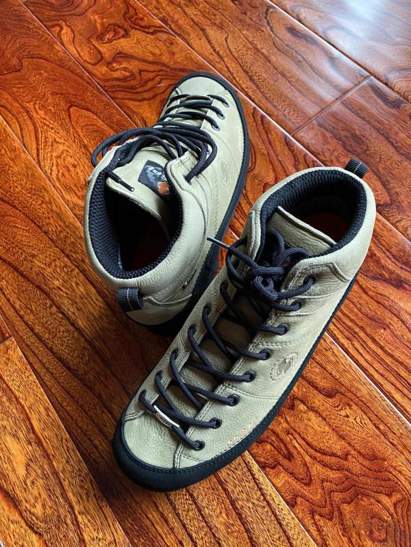 分享一雙戶外鞋：Crispi Monaco gtx防水徒步登山鞋