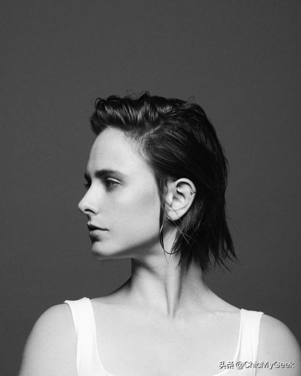 全球少女夢中情人“甜茶”竟有位親姐姐!短髮比弟弟還帥 全球少女夢中情人“甜茶”竟有位親姐姐!短髮比弟弟還帥