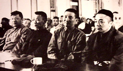 1949年毛主席請張治中來中南海,毛主席:給彭總做助手,委屈了吧 1949年毛主席請張治中來中南海,毛主席:給彭總做助手,委屈了吧
