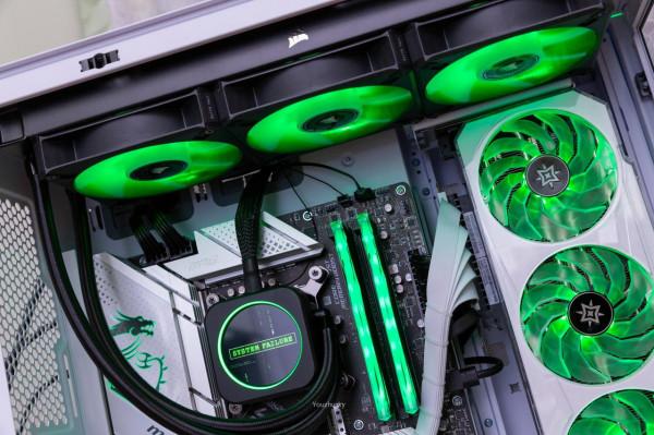 12700KF +Z690刀鋒鈦 +H150i ELITE LCD +3070TI，聯力O11 EVO裝機分享