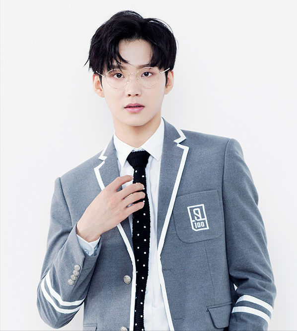 周彥辰戀情曝光，這個愛豆怎麼沒有被指責偶像失格？