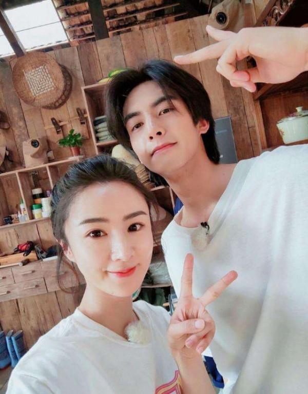 帶貨女王薇婭和任嘉倫，宋威龍，謝霆鋒等好友的親密合照