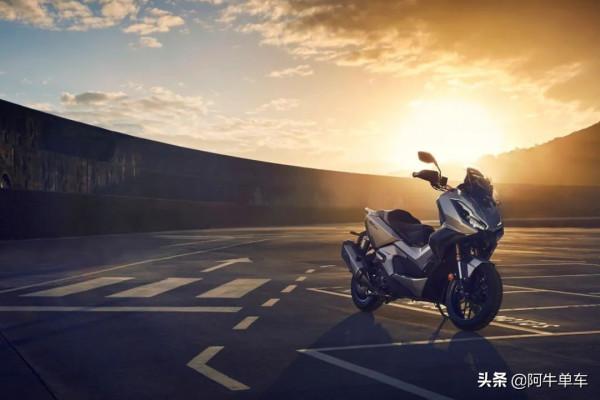 本田正式釋出ADV350，為什麼跨界踏板車如今這麼火？