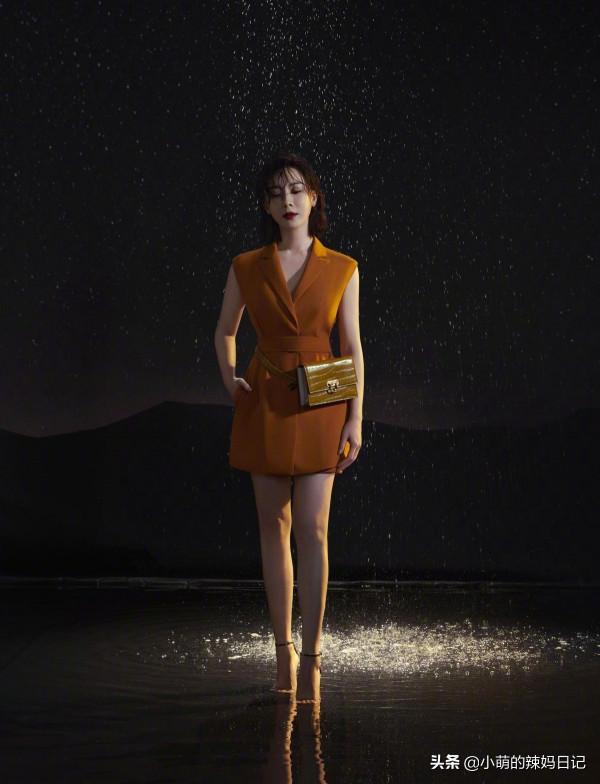 真正會穿的女人，穿裙子很少碰這3種“顏色”，顯黑不說還特廉價