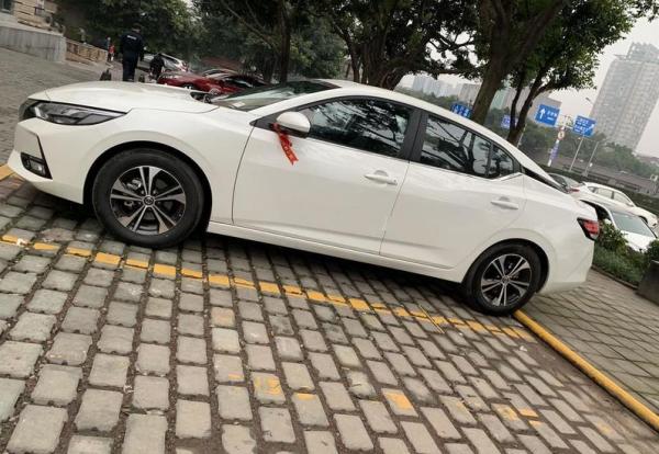 日產軒逸:跌至8.28萬,滿油跑910Km,30天賣了40876輛 日產軒逸:跌至8.28萬,滿油跑910Km,30天賣了40876輛