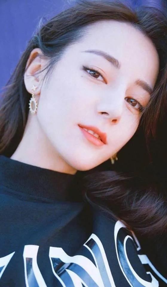 迪麗……真的很熱