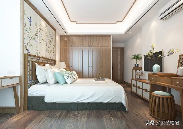 她家的中式風裝修，在小區裡面堪稱經典，色彩、硬裝搭配很有品味