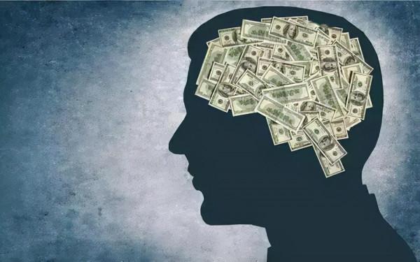 總有一天你會明白,越窮的人越不幸,你所有的運氣要靠錢來“換” 總有一天你會明白,越窮的人越不幸,你所有的運氣要靠錢來“換”