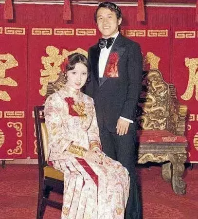 曾志偉大女兒曾寶儀：在父母離婚的陰影中長大，48歲仍未婚