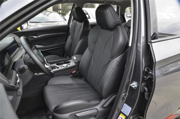 緊湊型SUV長安CS75 PLUS：外觀和內飾設計感不錯，值得入手嗎