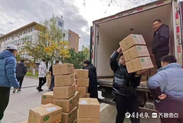 想成為下一個李佳琦?雙十一當天,山東這個電商科班生賺了上百萬 想成為下一個李佳琦?雙十一當天,山東這個電商科班生賺了上百萬