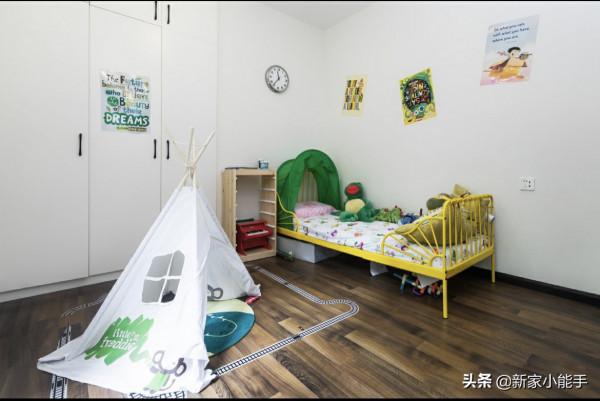 看她120平新房，放棄傳統電視牆，營造遊樂園式的家，很幸福