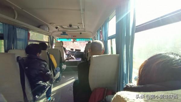 坐5元班車進秦嶺深處，抵達西安最有詩意的小鎮，山水紅葉任人賞