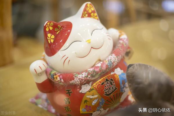 這些星座就像笑容滿面的招財貓，揮舞著萌萌的貓爪收穫努力的果實